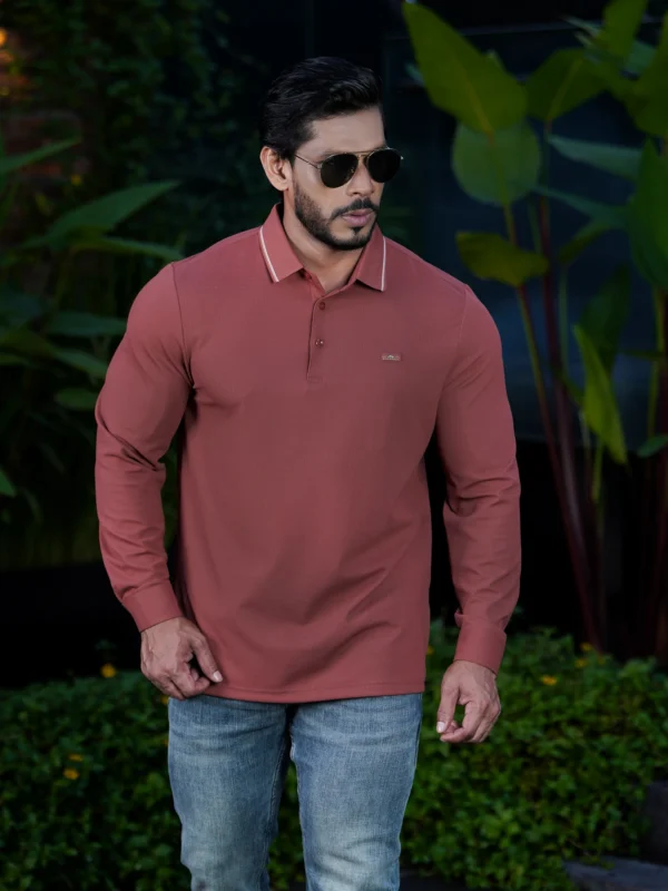 China Full Sleeve Polo T-shirt
